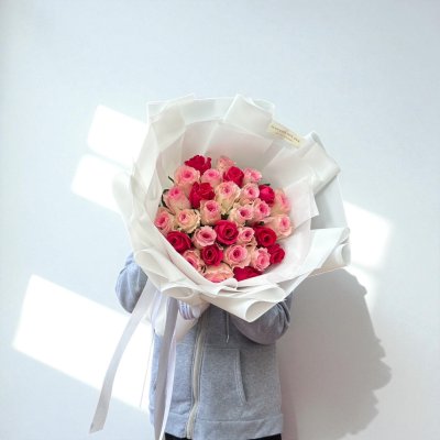 60 Magenta and Light Pink Roses Bouquet XL